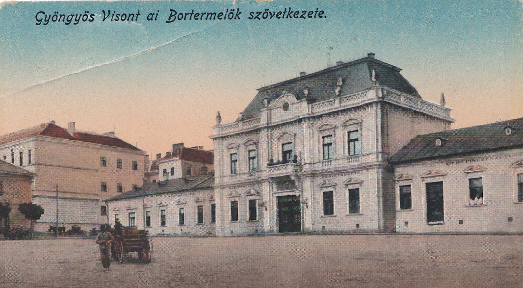 Gyöngyös Visontai Bortermelők szövetkezete - a Borpalota épülete